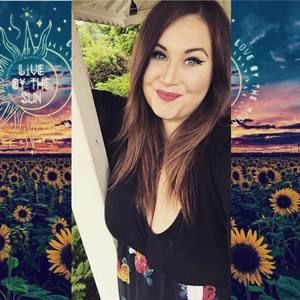 Meet your Posher, Karlaann